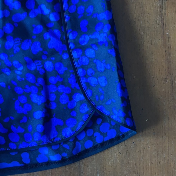 Intermix Silk shorts - Picture 3 of 7